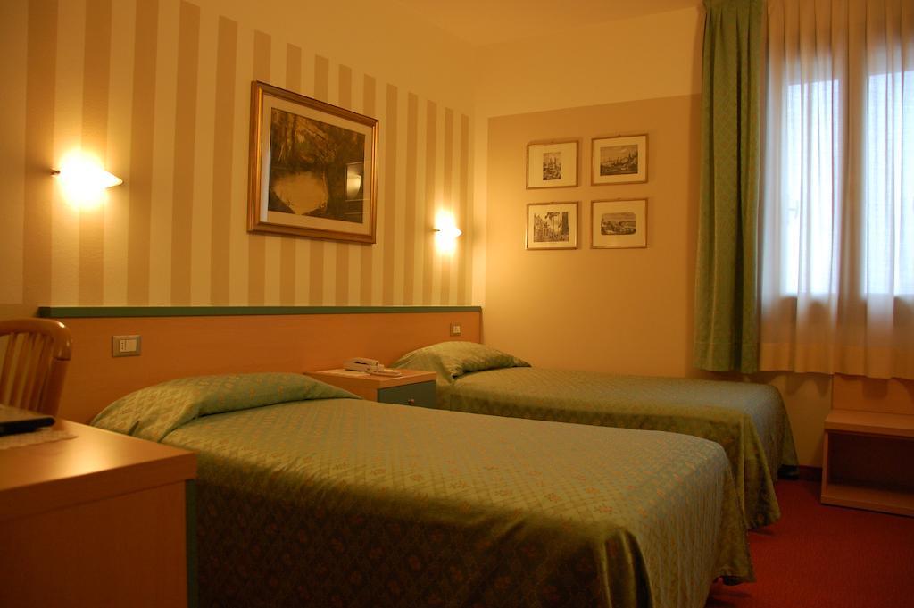 Hotel Belie San Martino di Lupari Værelse billede