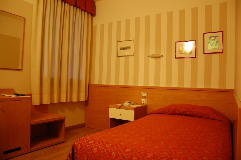Hotel Belie San Martino di Lupari Værelse billede
